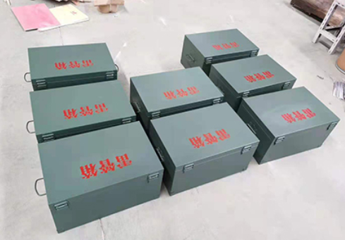 江油炸药箱和雷管箱一般是怎么存放的？